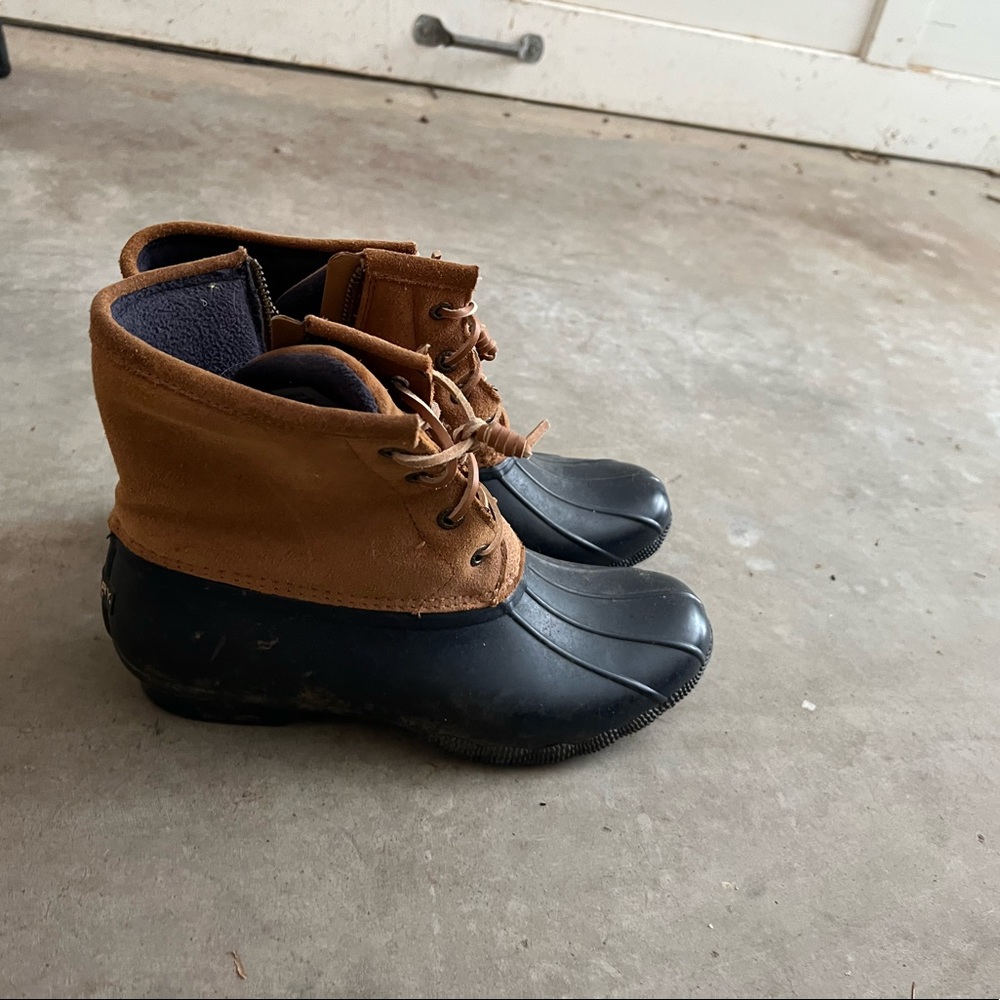 Sperry duck boots, lightly used